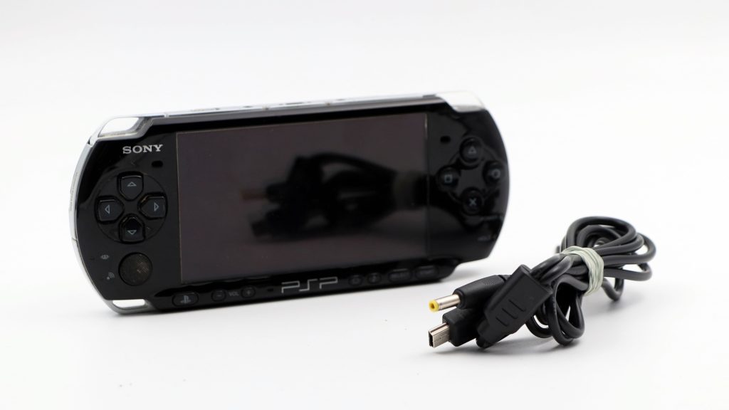 Sony PSP Slim (MOD) 200x 64Gb Черная б/у