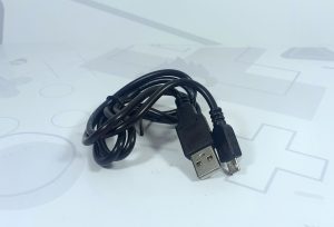 Зарядная станция 2 джойстиков PS4 +индикатор заряда Dobe TP4-889