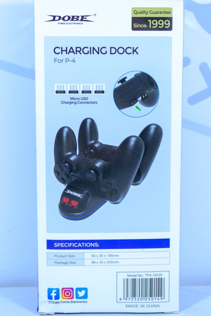 Зарядная станция 2 джойстиков PS4 +индикатор заряда Dobe TP4-18125