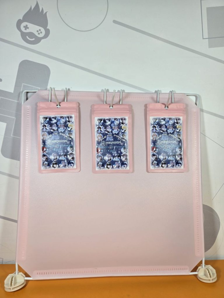 Гача значки Геншин и Хонкай