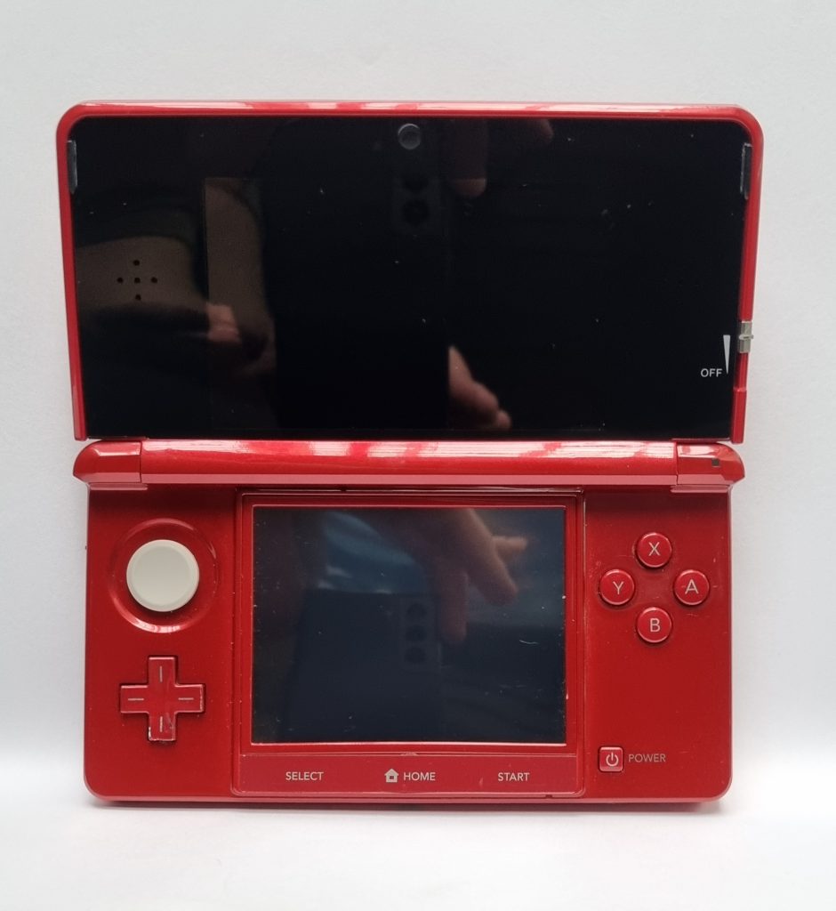 Nintendo 3DS (MOD) +64gb красная б/у